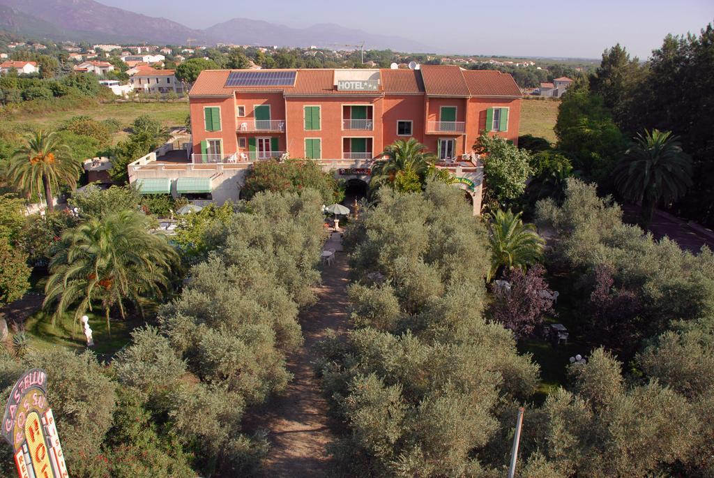 Castellu Rossu Hotel Лучиана Екстериор снимка