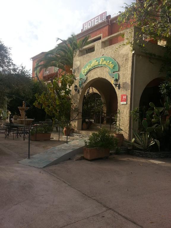 Castellu Rossu Hotel Лучиана Екстериор снимка