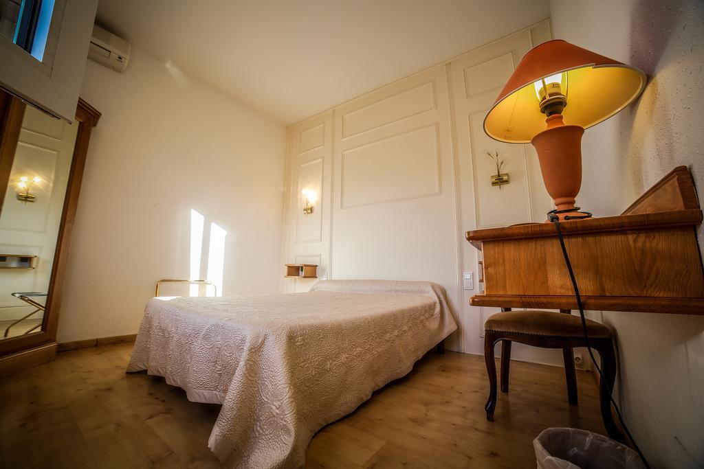 Castellu Rossu Hotel Лучиана Екстериор снимка