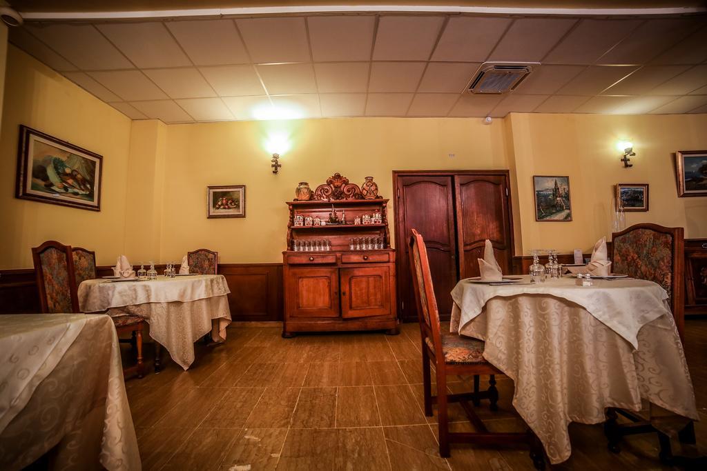 Castellu Rossu Hotel Лучиана Екстериор снимка