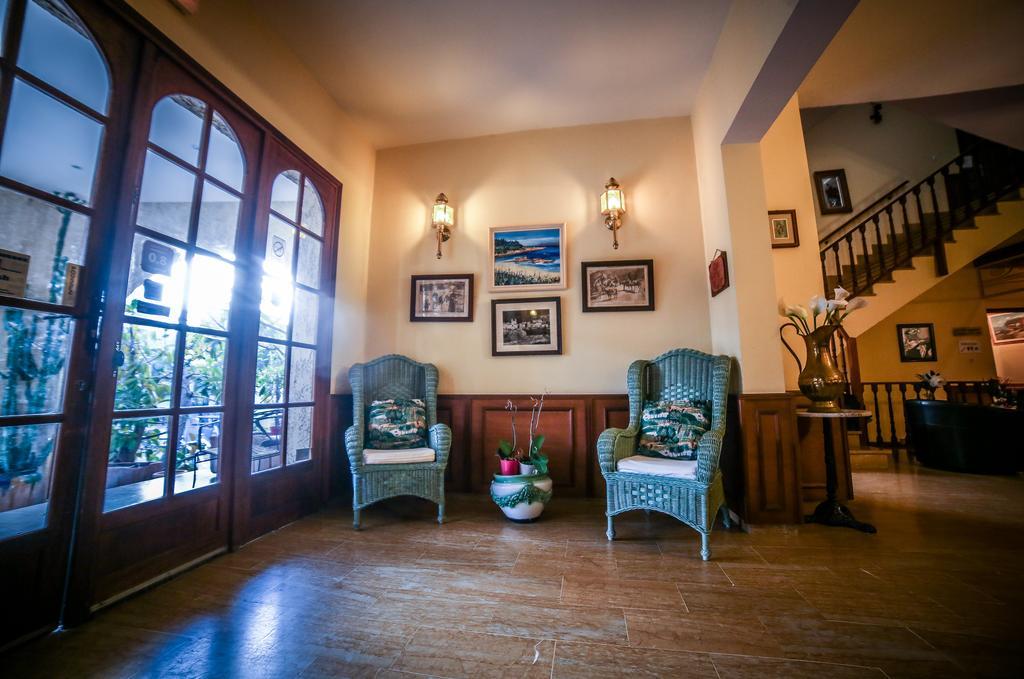 Castellu Rossu Hotel Лучиана Екстериор снимка