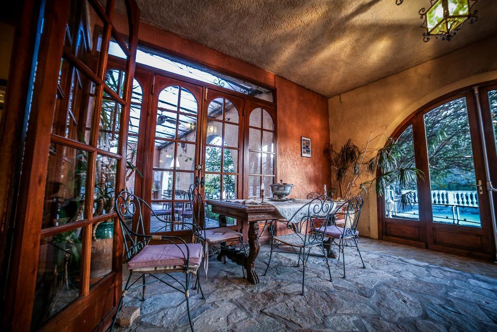 Castellu Rossu Hotel Лучиана Екстериор снимка