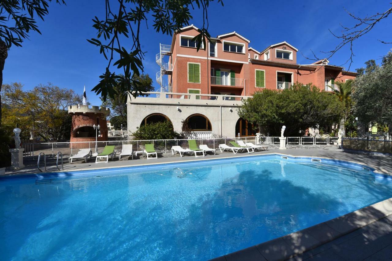 Castellu Rossu Hotel Лучиана Екстериор снимка